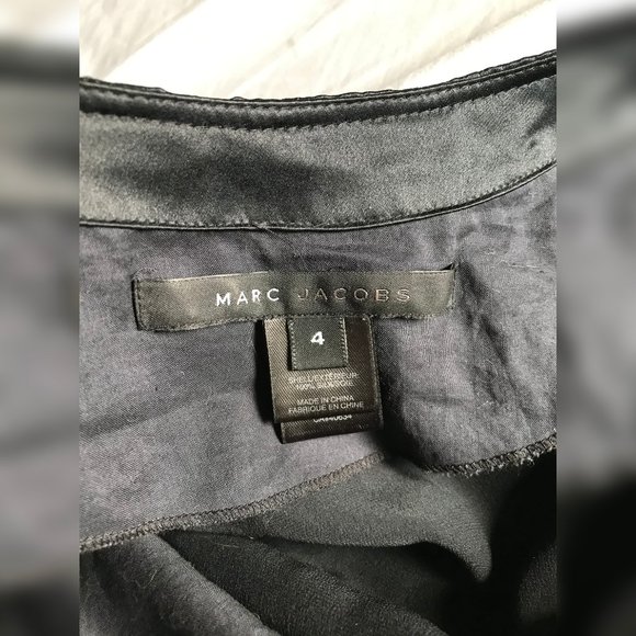 Dramatic Marc Jacobs collection blouse - Picture 7 of 7